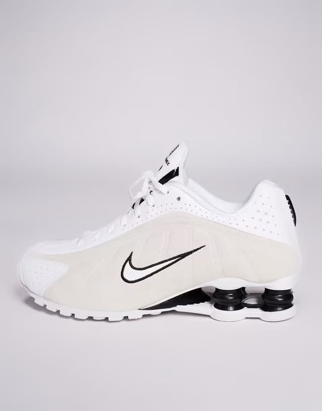 shox r4