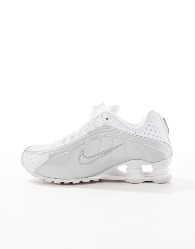 shox r4